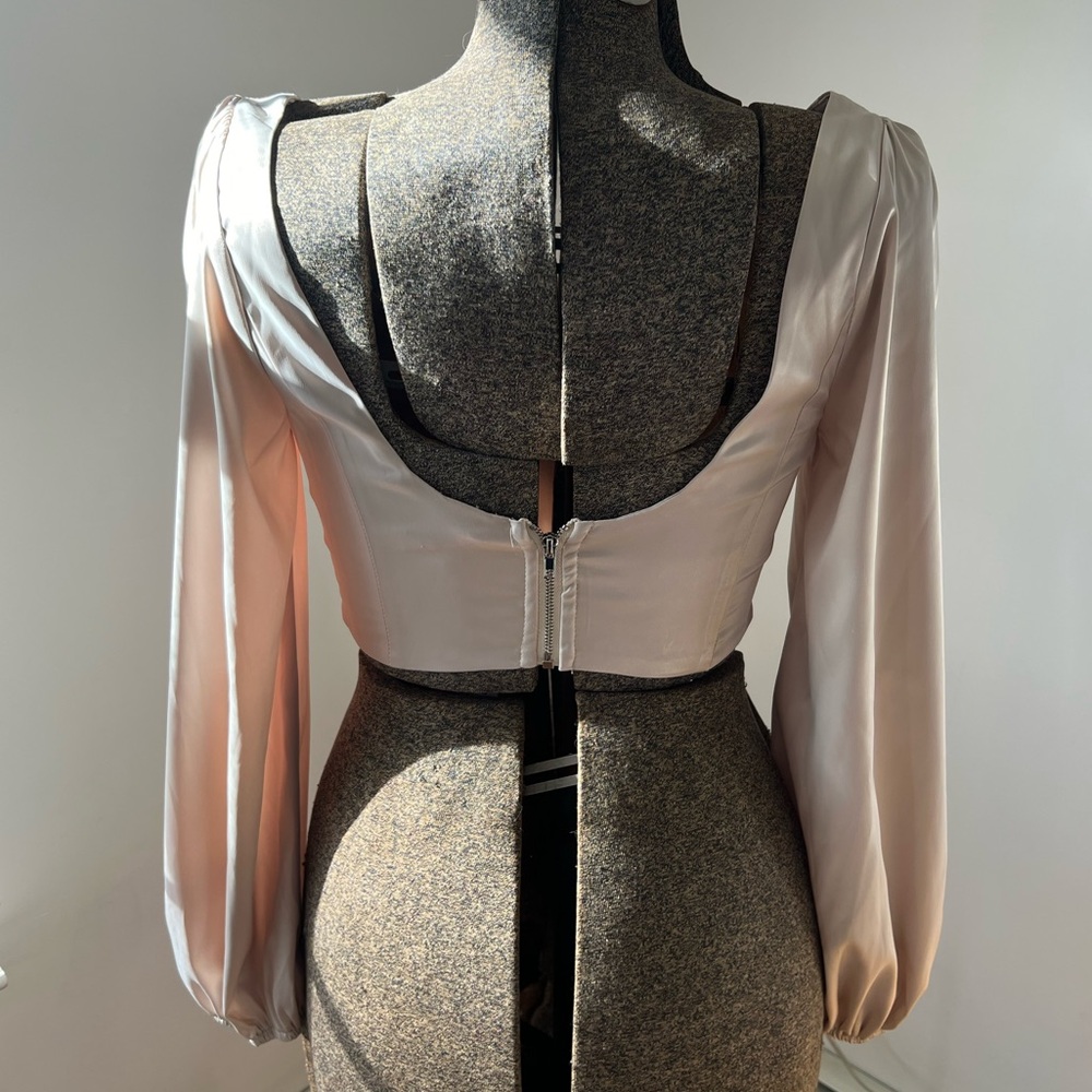 Blush BJ Long Sleeve Satin Crop Blouse - Picture 3 of 4